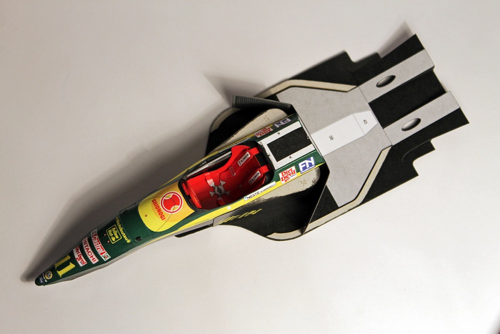 Lotus 107 - Belgian GP 1992 (Plná velikost v novém okně) Lotus 107 - Belgian GP 1992
