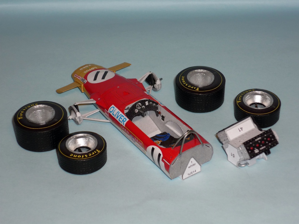 Lotus 49B MKII - Jackie Oliver - GP Mexika 1968 (Plná velikost v novém okně) Lotus 49B MKII - Jackie Oliver - GP Mexika 1968