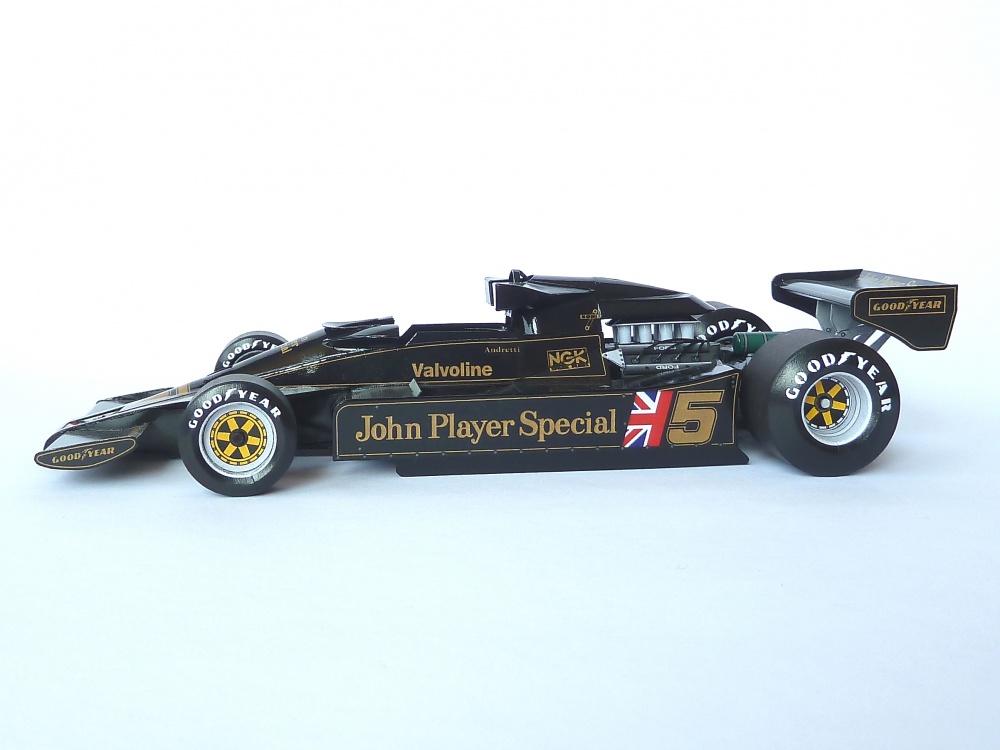 Lotus 78 (1977; Andretti) (Plná velikost v novém okně) Lotus 78 (1977; Andretti)