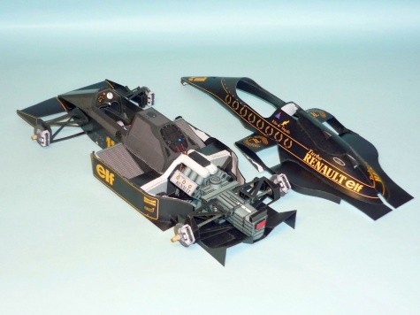 Lotus 95T Lotus 95T