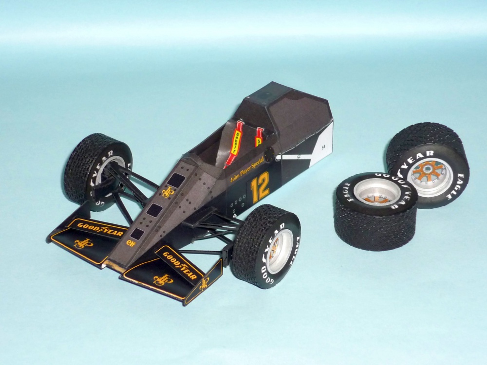 Lotus 95T (Plná velikost v novém okně) Lotus 95T
