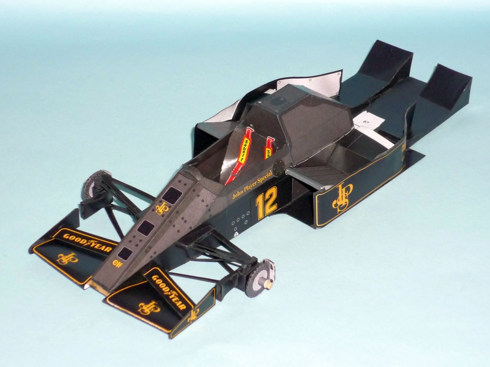 Lotus 95T (Plná velikost v novém okně) Lotus 95T