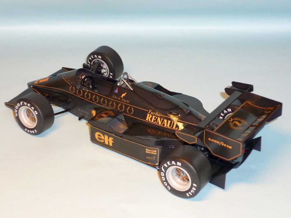Lotus 95T (Plná velikost v novém okně) Lotus 95T