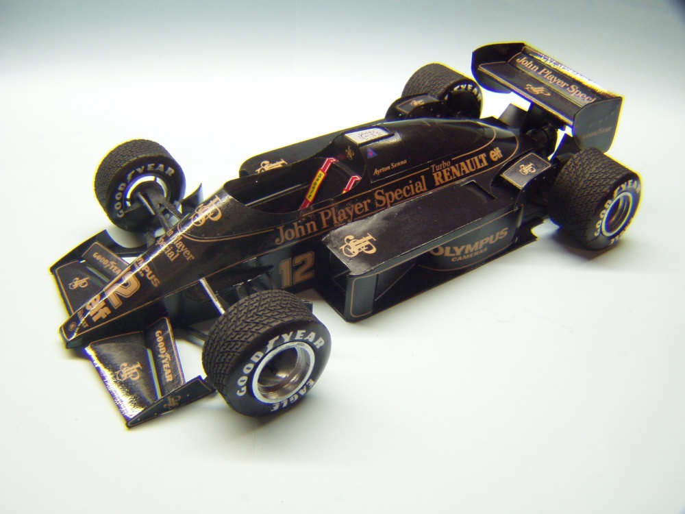 Lotus 97T, 1985, A. Senna, GP Portugalska (Plná velikost v novém okně) Lotus 97T, 1985, A. Senna, GP Portugalska