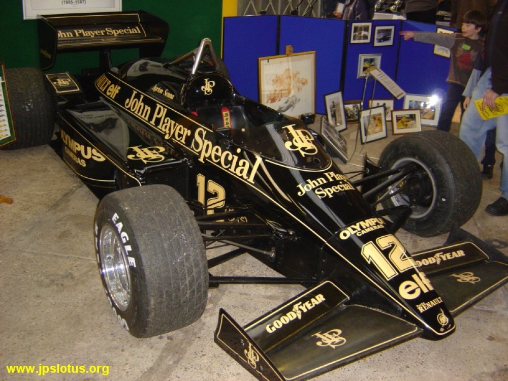 Lotus 97T - Ayrton Senna - GP Portugalska 1985 (Plná velikost v novém okně) Lotus 97T - Ayrton Senna - GP Portugalska 1985