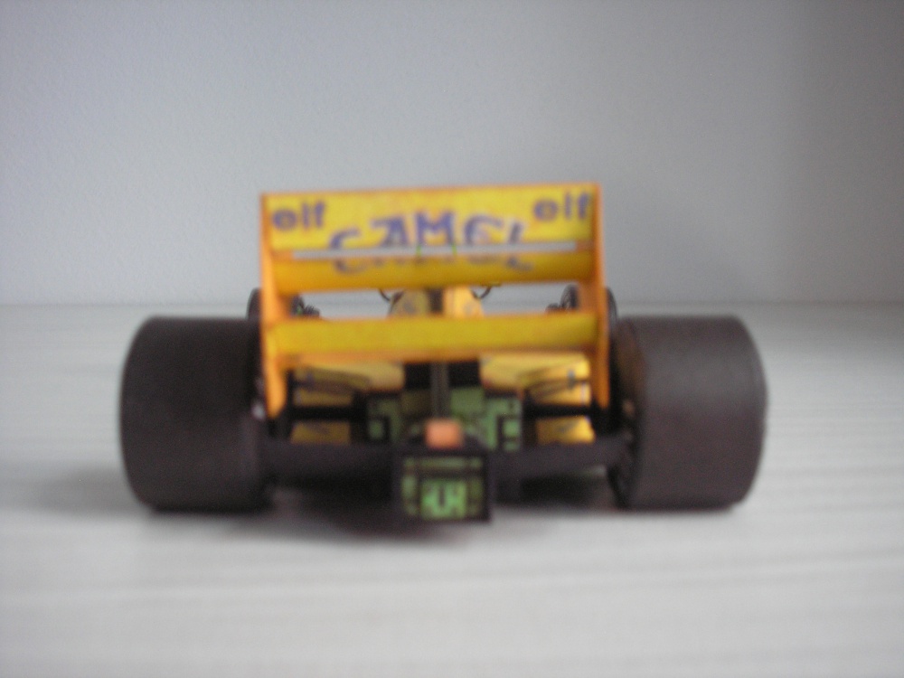 Lotus 99T Honda (Plná velikost v novém okně) Lotus 99T Honda