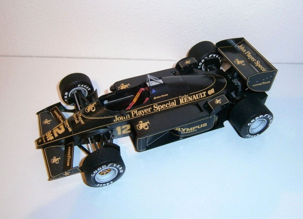 Lotus Renault 97T - A.Senna, GP Portugal 1985 (Plná velikost v novém okně) Lotus Renault 97T - A.Senna, GP Portugal 1985