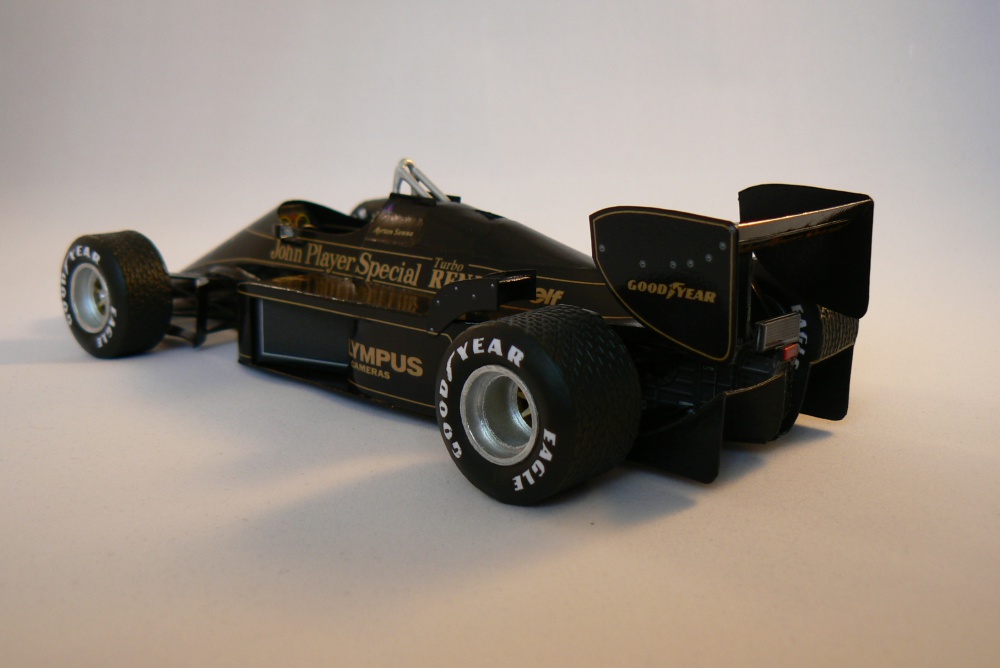 LOTUS RENAULT 97T, A. Senna, GP Portugalska 1985 (Plná velikost v novém okně) LOTUS RENAULT 97T, A. Senna, GP Portugalska 1985