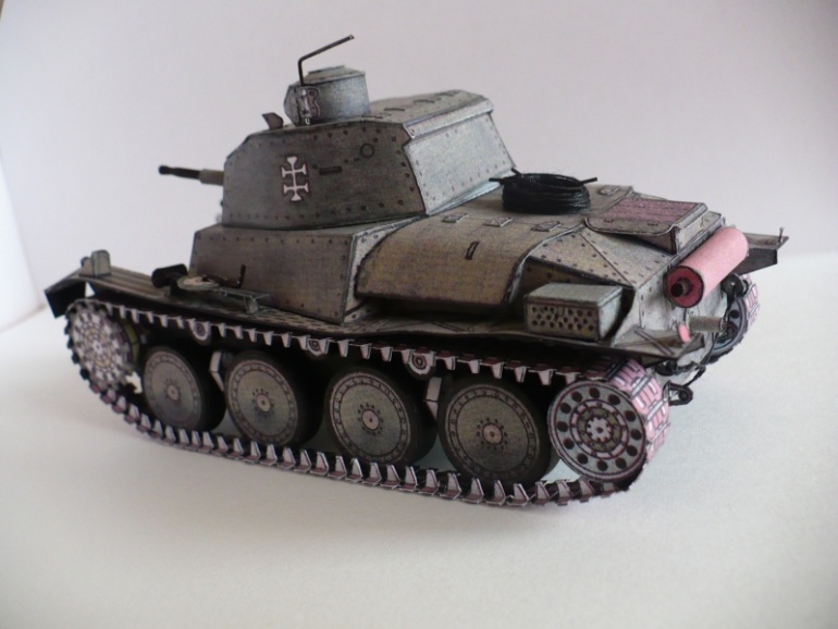 LT 40