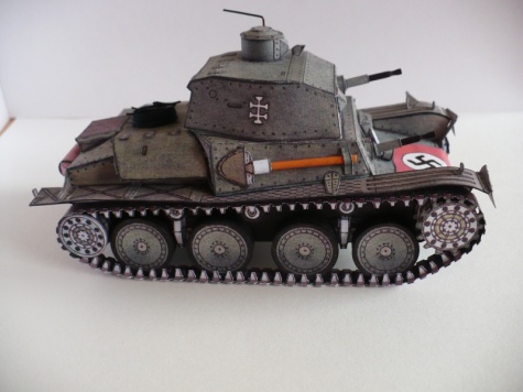 LT 40