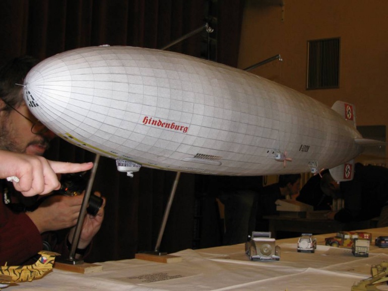 LZ 129 - Hindenburg