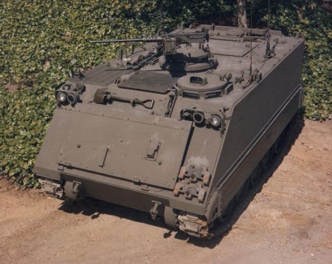 M 113 M 113