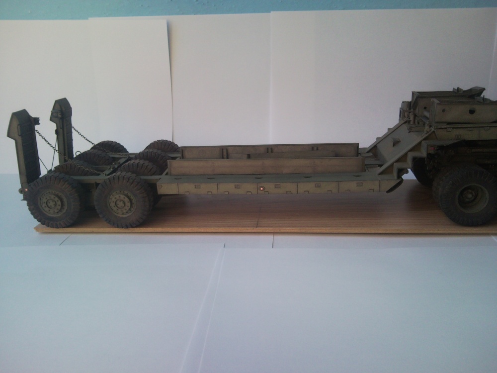 M25 Dragon Wagon (Plná velikost v novém okně) M25 Dragon Wagon