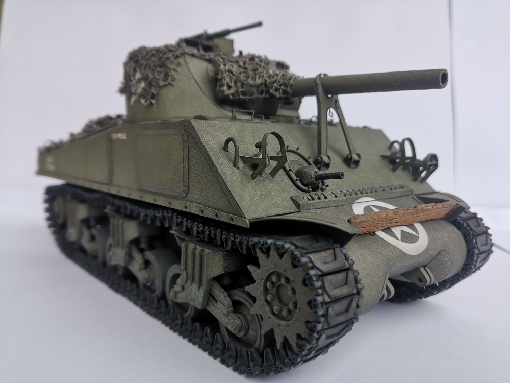 M4A3 Sherman (Plná velikost v novém okně) M4A3 Sherman