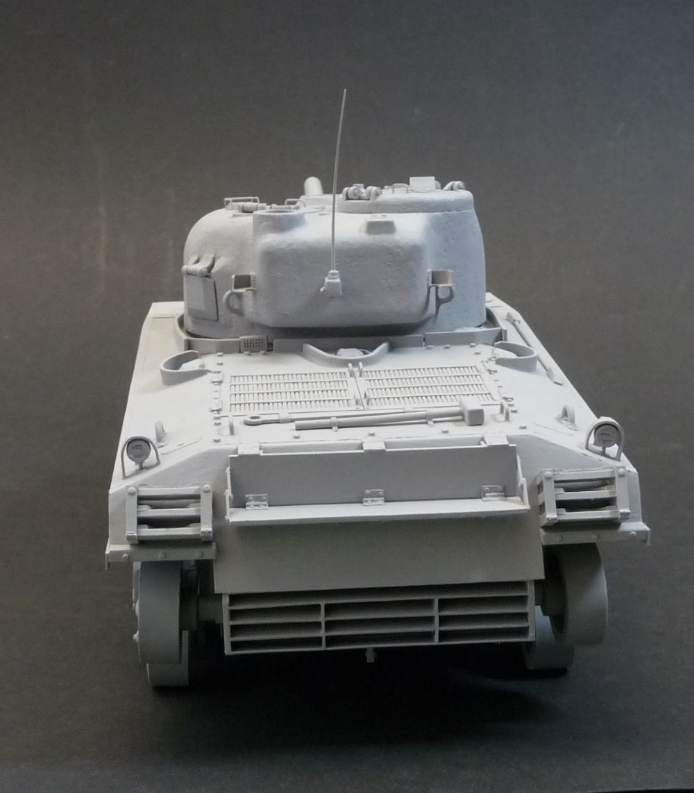 M4A3 Sherman (Plná velikost v novém okně) M4A3 Sherman