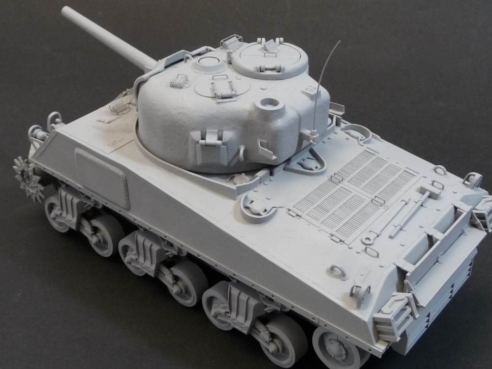 M4A3 Sherman (Plná velikost v novém okně) M4A3 Sherman