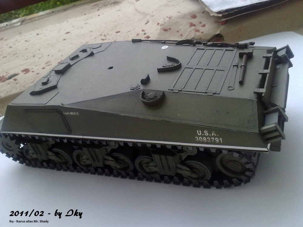 M4A3 Sherman (Plná velikost v novém okně) M4A3 Sherman