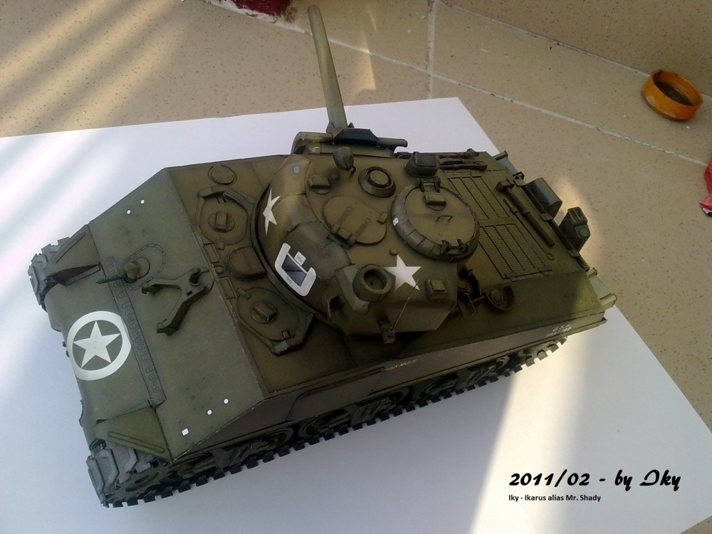 M4A3 Sherman (Plná velikost v novém okně) M4A3 Sherman