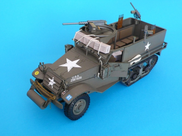 M5A1 Halftrack (Plná velikost v novém okně) M5A1 Halftrack