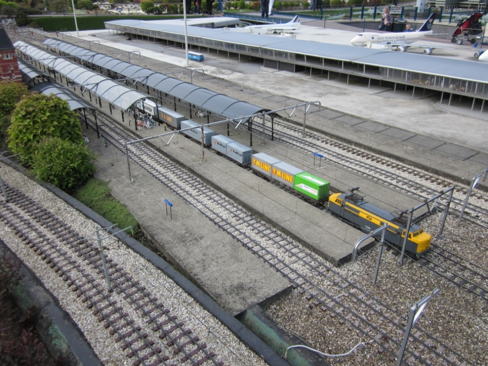 Madurodam (Plná velikost v novém okně) Madurodam