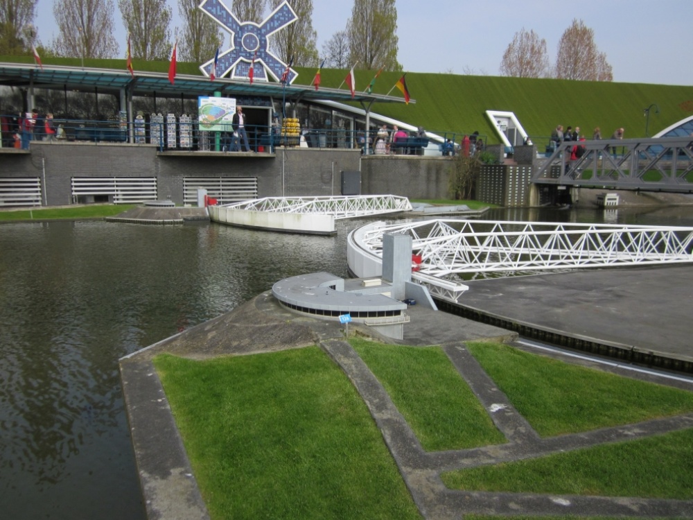 Madurodam (Plná velikost v novém okně) Madurodam