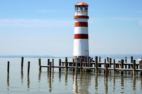 maják Podersdorf - Rakousko maják Podersdorf - Rakousko