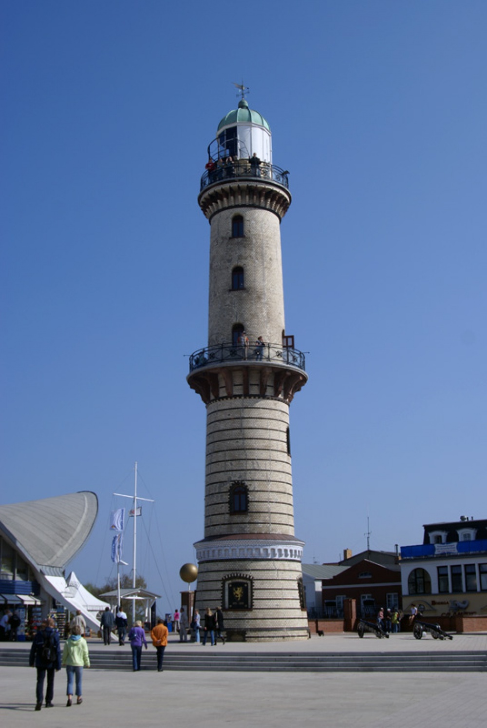 maják Warnemünde (Plná velikost v novém okně) maják Warnemünde