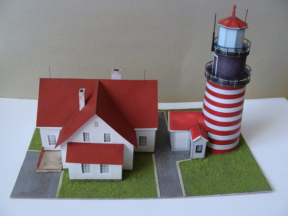 maják West Quoddy (Plnďż˝ velikost v novďż˝m oknďż˝) maják West Quoddy