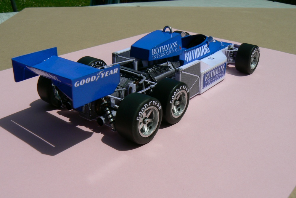 MARCH 2-4-0 Rothmans, Ian Scheckter-test version 1977 (Plná velikost v novém okně) MARCH 2-4-0 Rothmans, Ian Scheckter-test version 1977