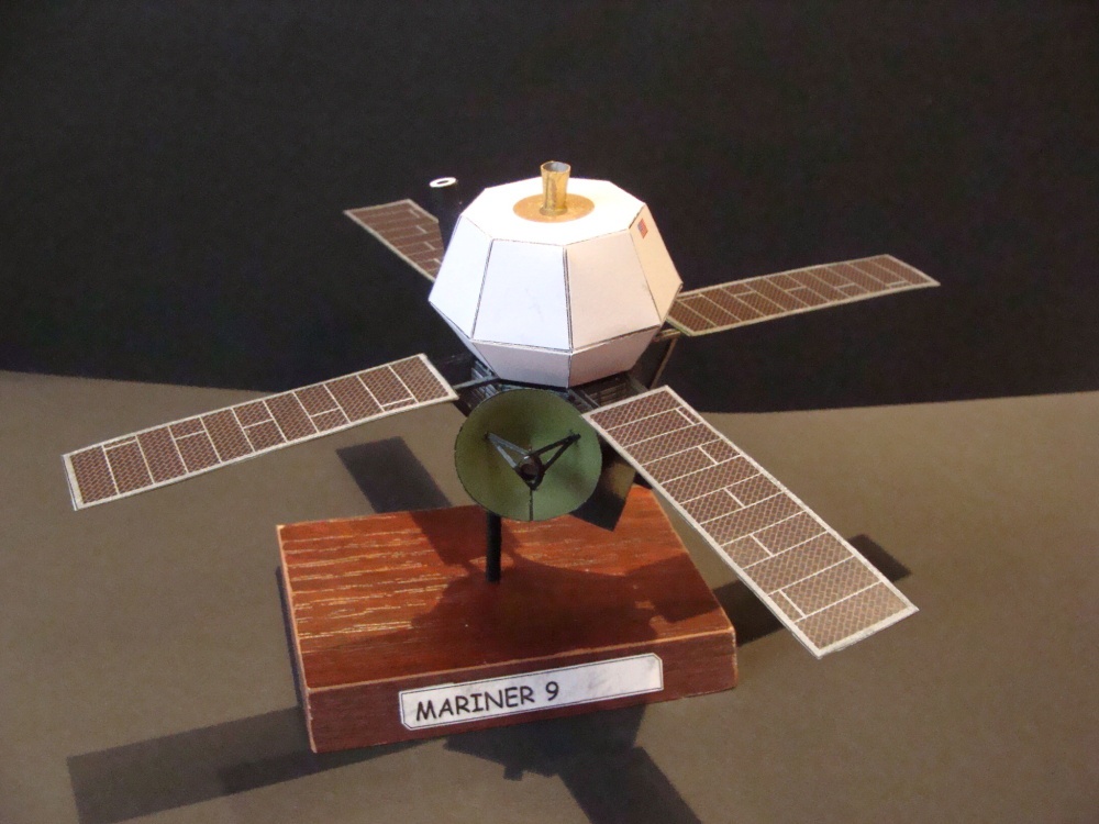 Mariner 9 (Plná velikost v novém okně) Mariner 9