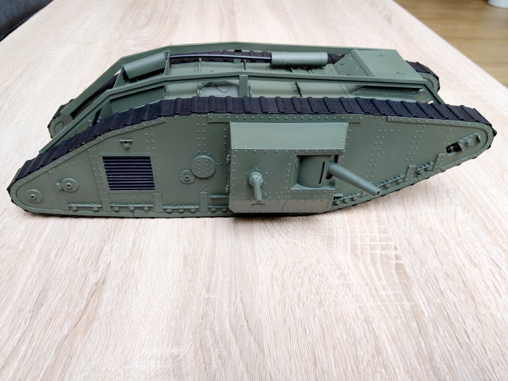 Mark Mk. IV Male (Plná velikost v novém okně) Mark Mk. IV Male