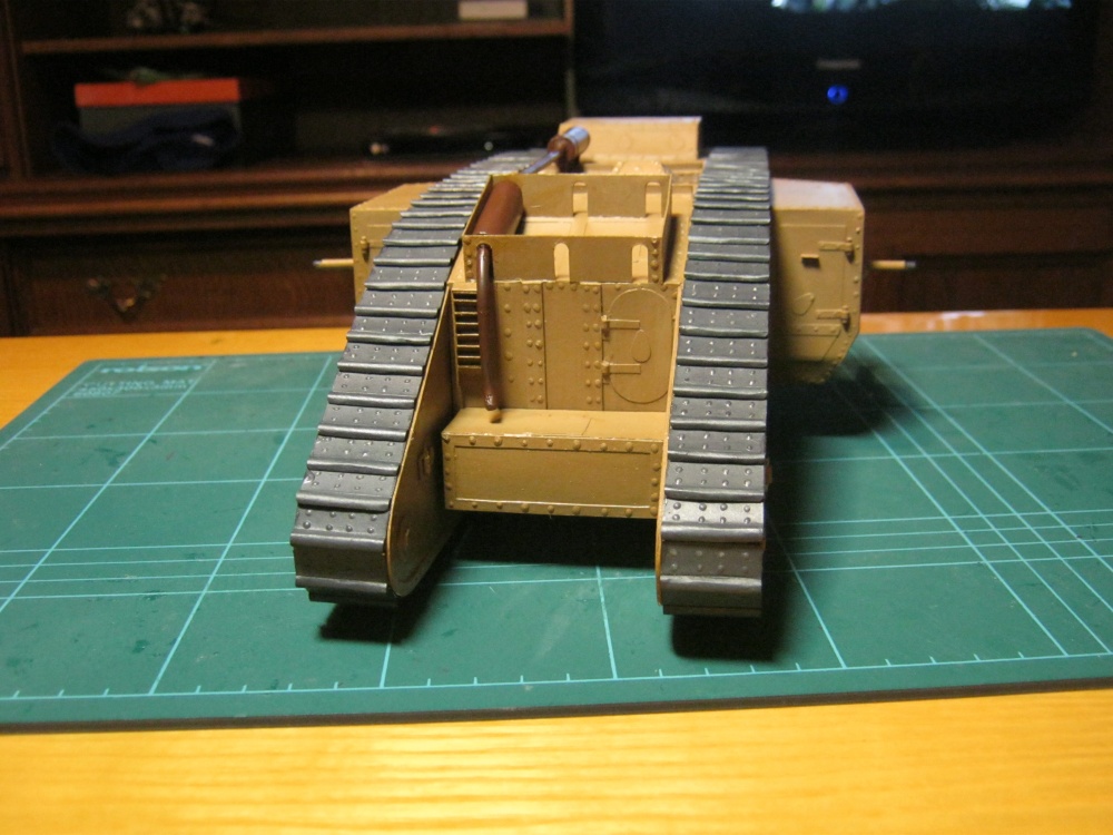 Mark Mk IV male (Plná velikost v novém okně) Mark Mk IV male