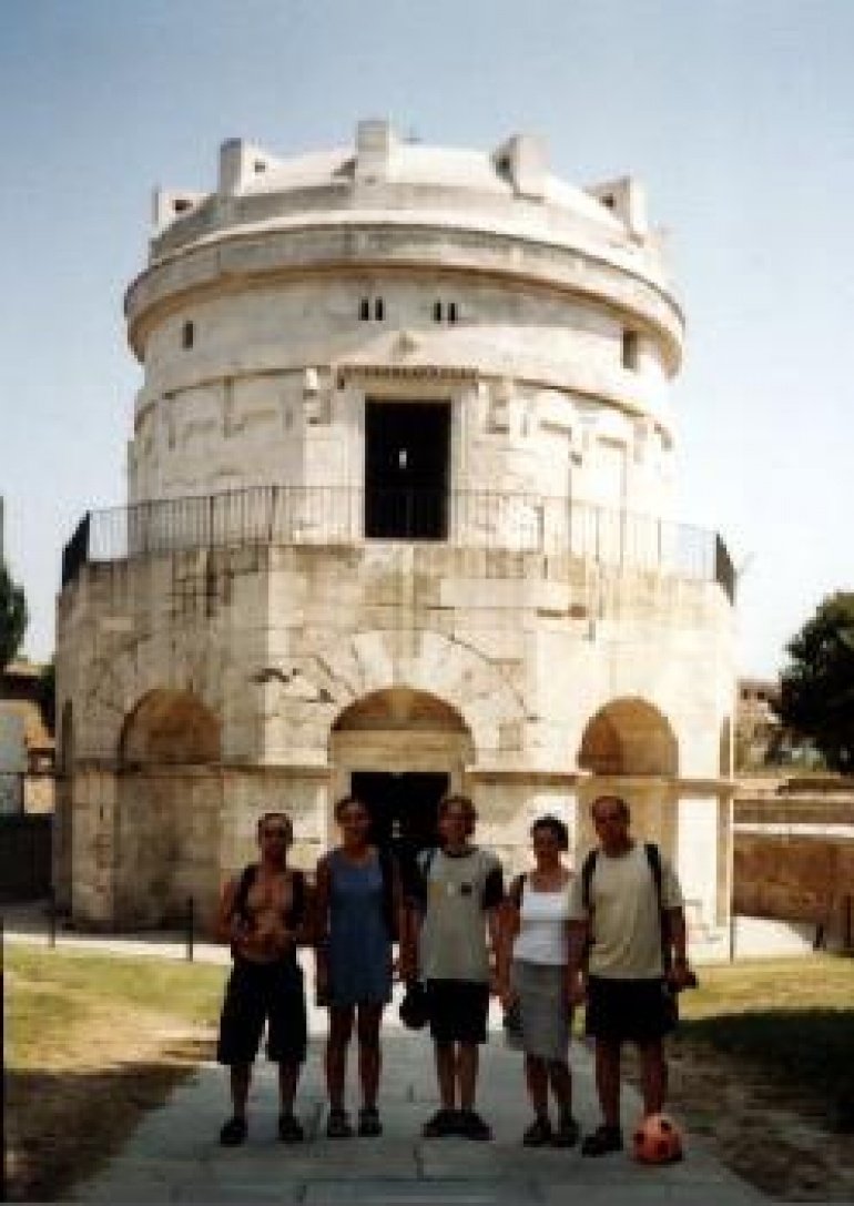 Mausoleum Theodoricha Velik�ho