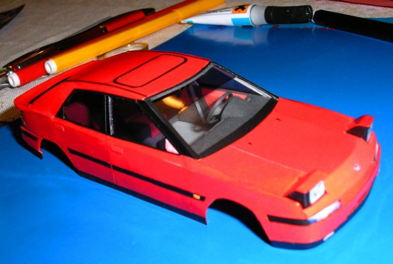 MAZDA 323F
