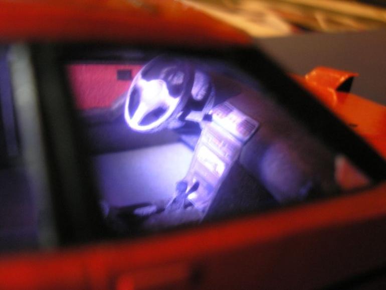 MAZDA 323F