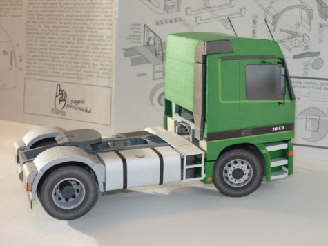 MB Actros 1843 s návěsem MB Actros 1843 s návěsem