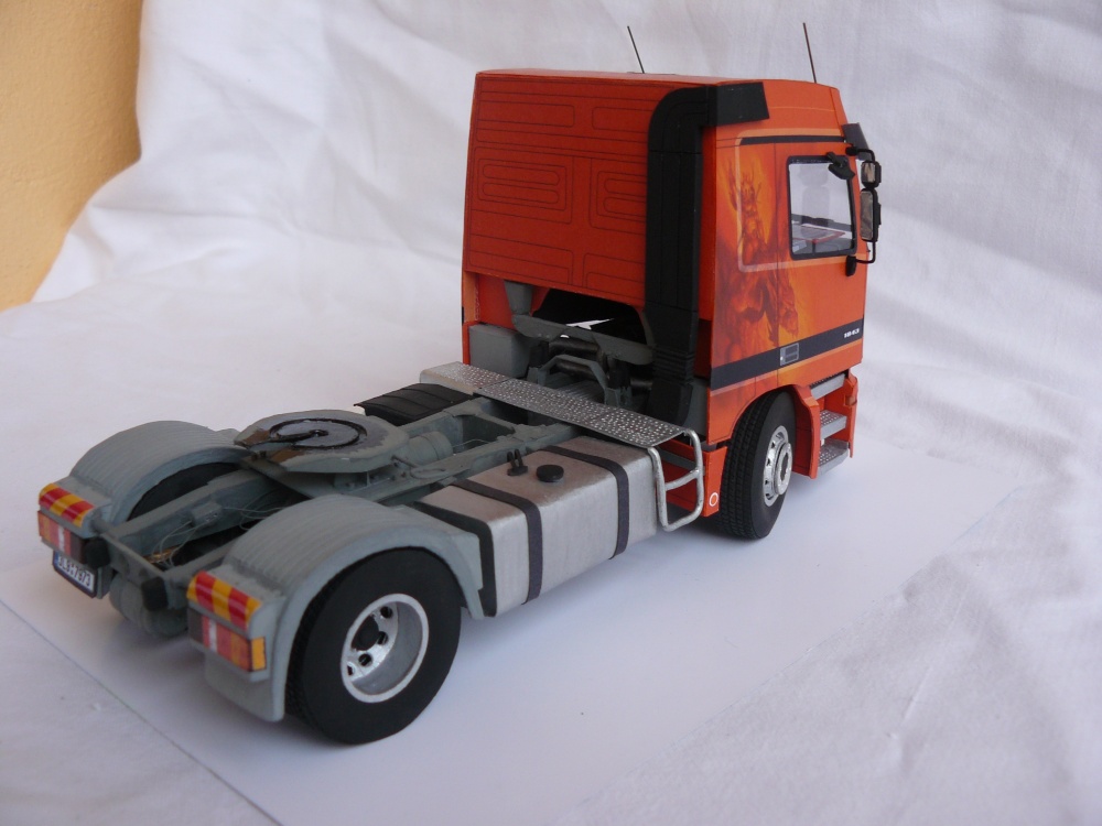MB ACTROS 1843 (Plná velikost v novém okně) MB ACTROS 1843