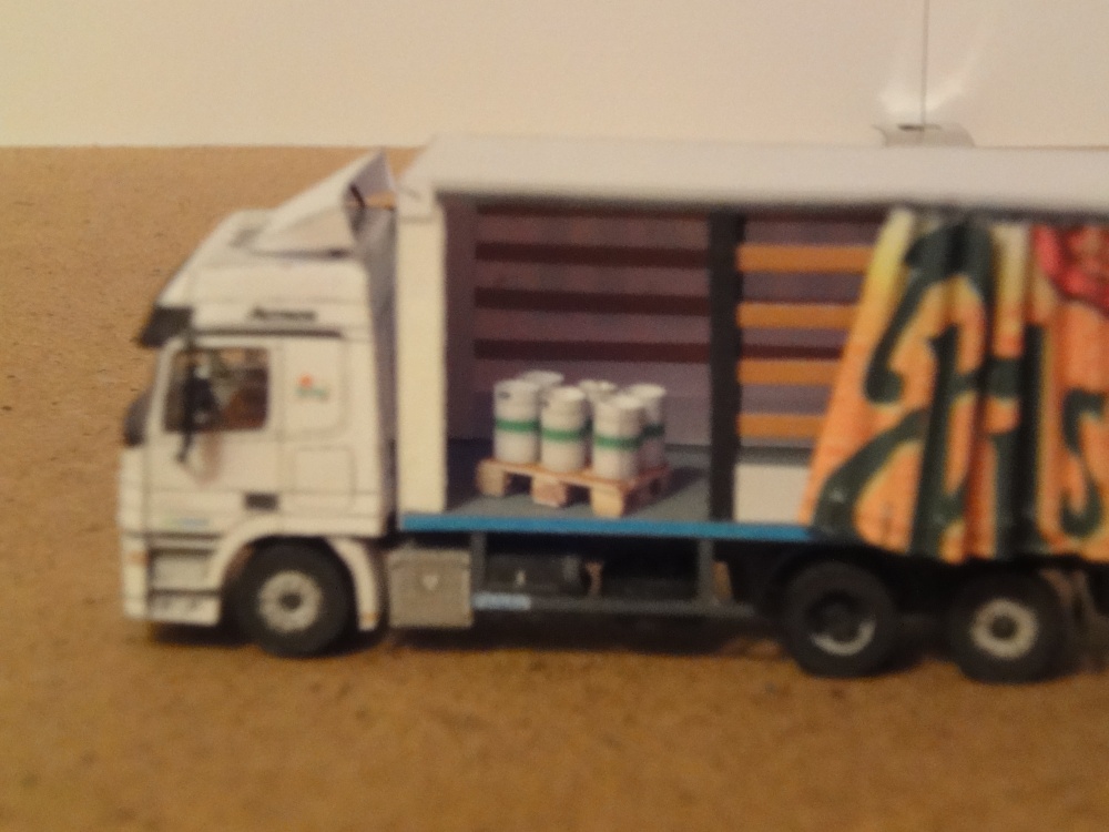 MB Actros 2544 Pilsner (Plná velikost v novém okně) MB Actros 2544 Pilsner