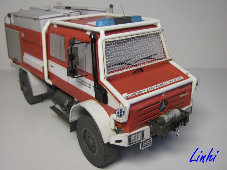 MB UNIMOG U5000 CAS 24 (Plná velikost v novém okně) MB UNIMOG U5000 CAS 24