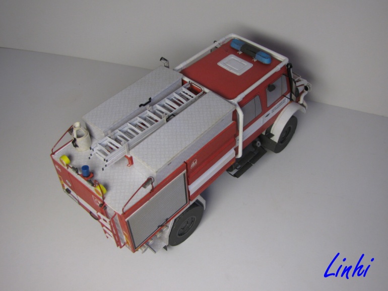 MB UNIMOG U5000 CAS 24 (Plná velikost v novém okně) MB UNIMOG U5000 CAS 24