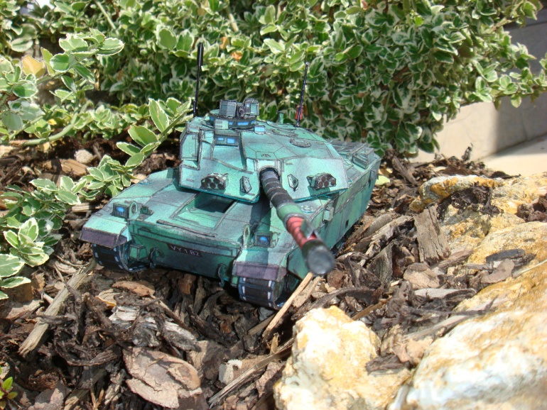 MBT Challenger (Plná velikost v novém okně) MBT Challenger