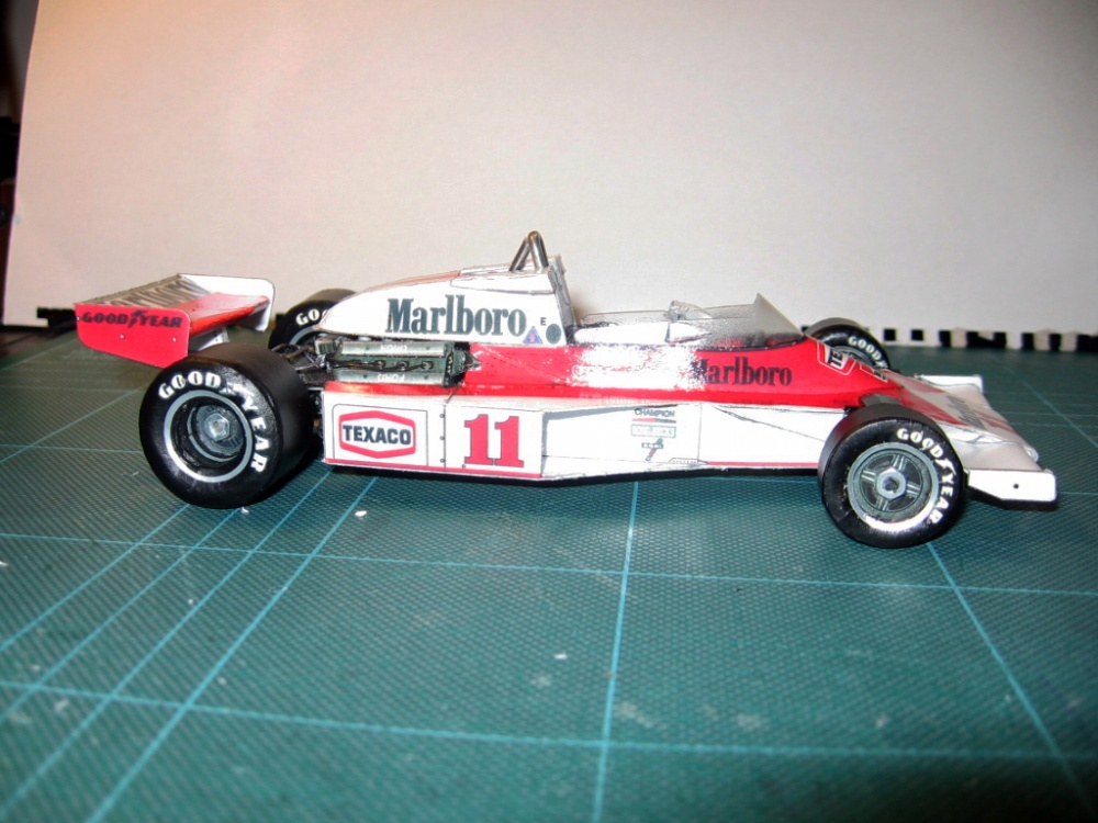Mc Laren M23_1976 J.Hunt (Plná velikost v novém okně) Mc Laren M23_1976 J.Hunt
