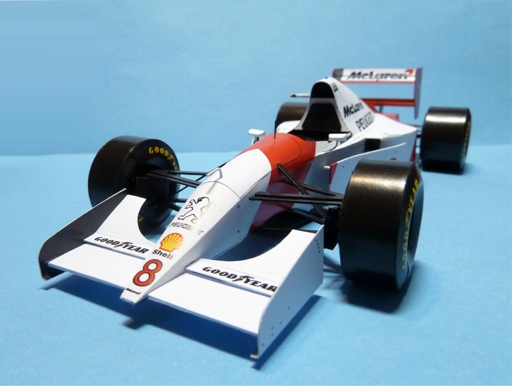 McLaren MP4/9 VC Francie ´94 (Plná velikost v novém okně) McLaren MP4/9 VC Francie ´94