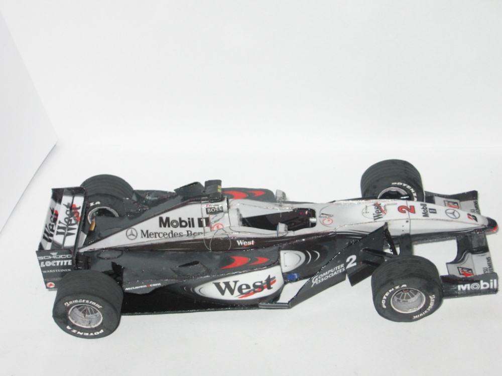 Mc Laren MP4/15 (Plná velikost v novém okně) Mc Laren MP4/15