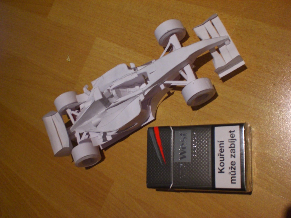 Mclaren 2004 mp4-19