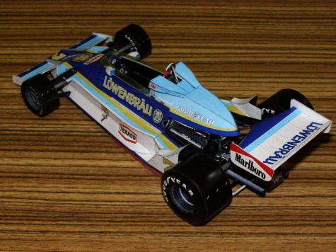McLaren-Ford M26