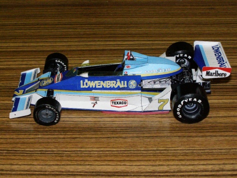 McLaren-Ford M26