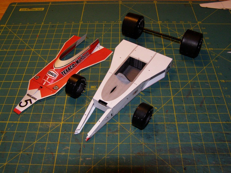 McLaren M23 (Plná velikost v novém okně) McLaren M23
