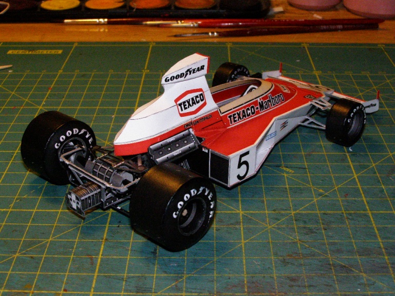 McLaren M23 (Plná velikost v novém okně) McLaren M23