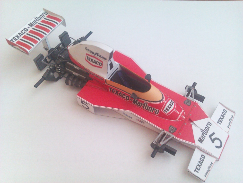 McLaren M23, 1974 Emerson Fittipaldi (Plná velikost v novém okně) McLaren M23, 1974 Emerson Fittipaldi